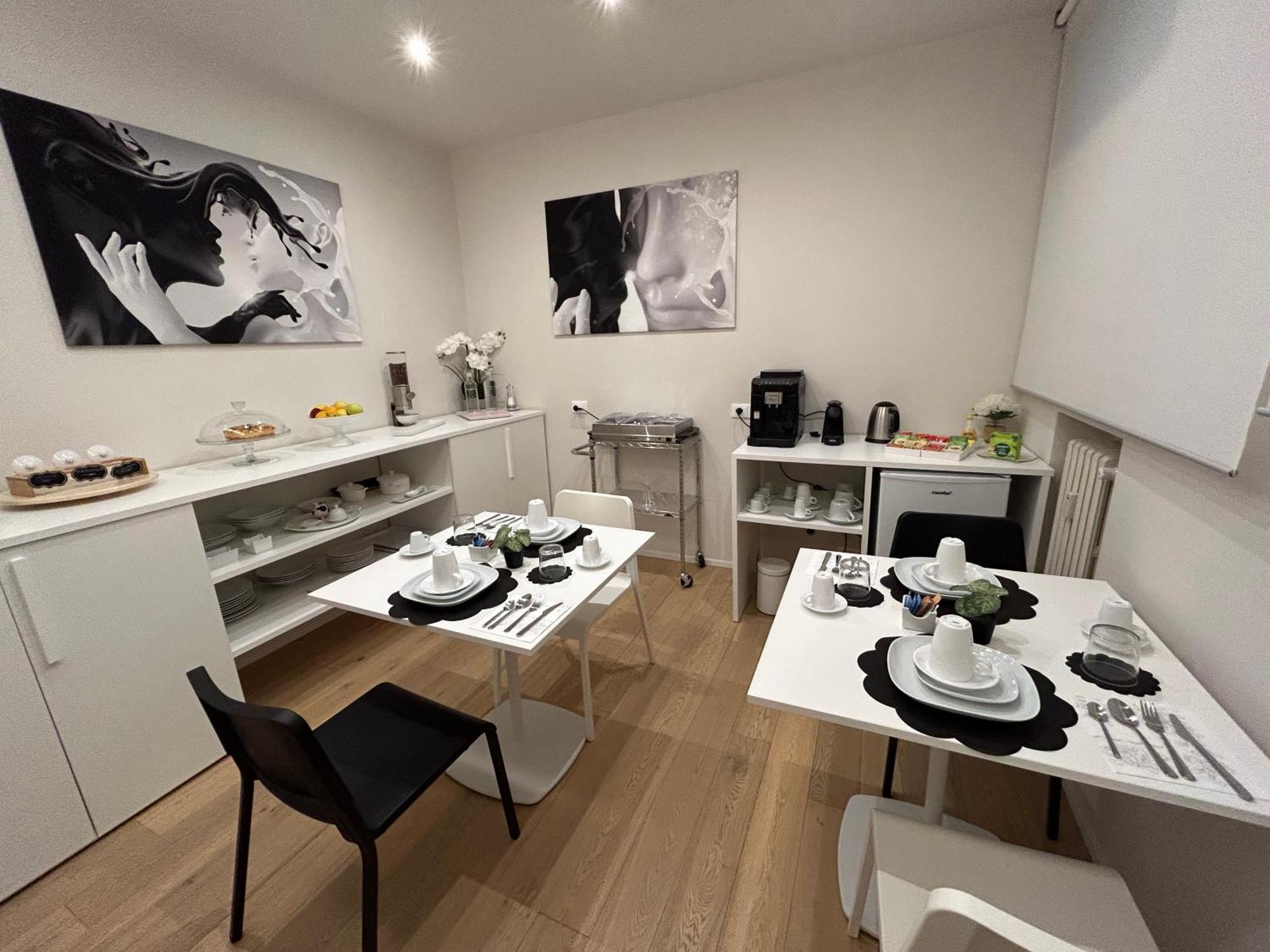 San Lorenzo Luxury Boutique มานโตวา ภายนอก รูปภาพ