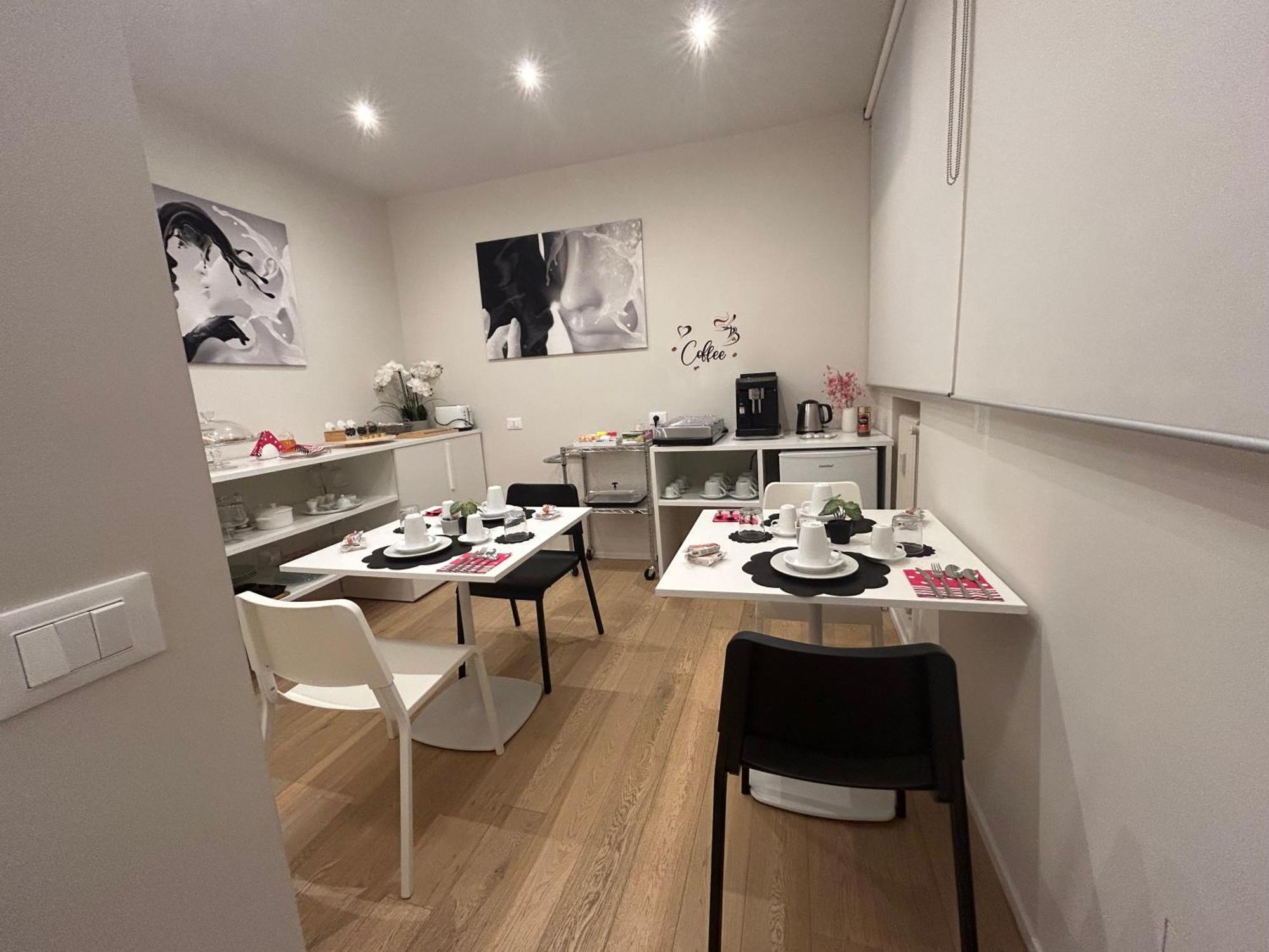San Lorenzo Luxury Boutique มานโตวา ภายนอก รูปภาพ